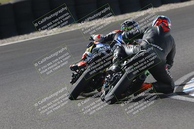 media/Oct-12-2025-CRA (Sun) [[e621380112]]/Races/Race 10/